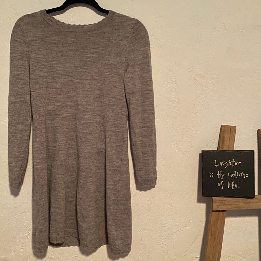 Tahari Women’s Sweater Dress Size M